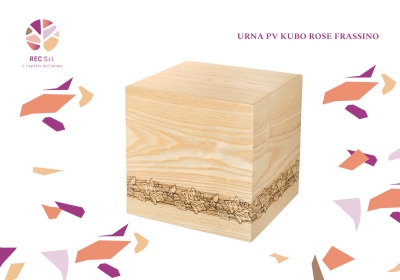 Urna PV kubo Rose Frassino